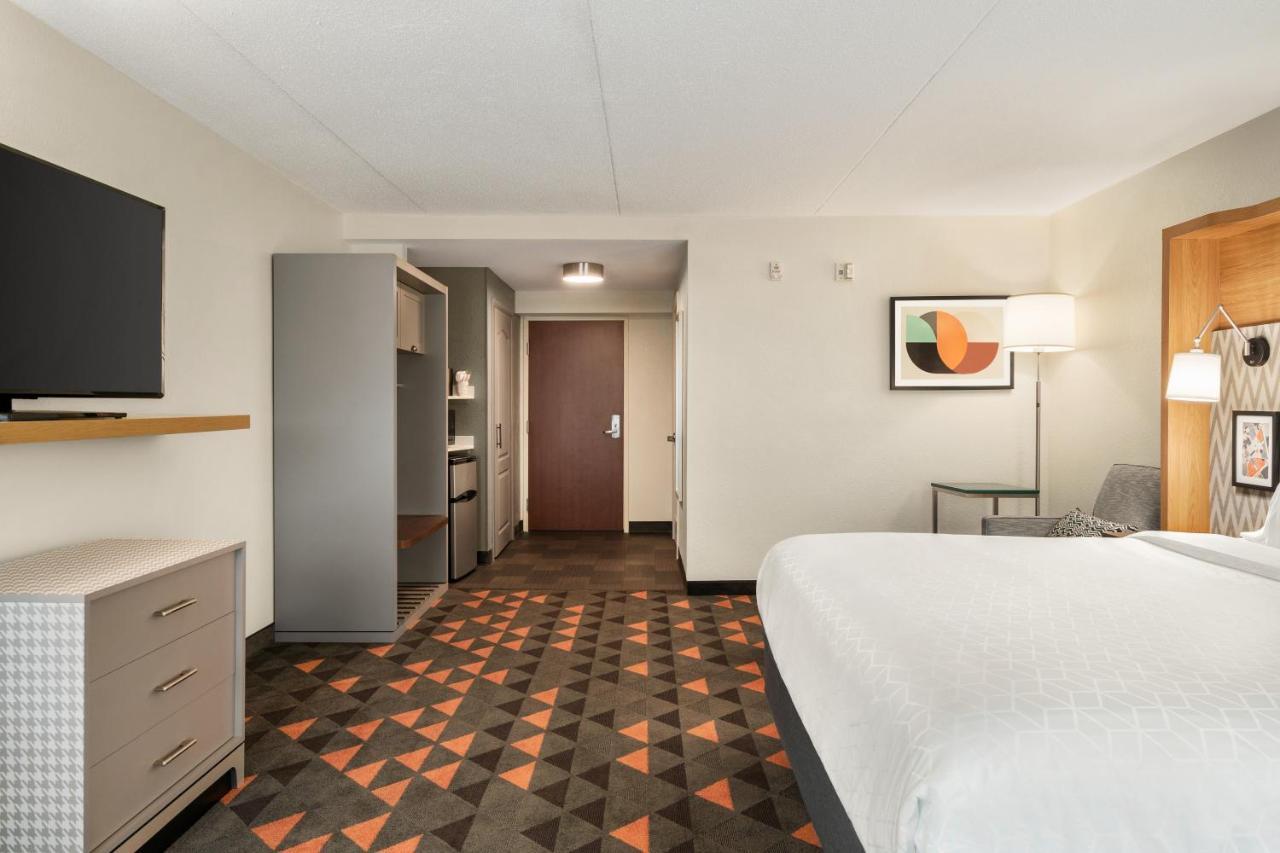 Holiday Inn Florence By Ihg Exterior foto